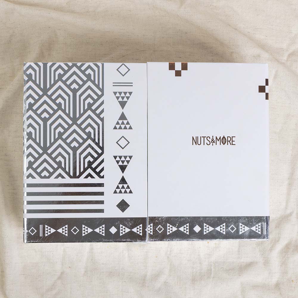 Mix Sweets In Divided Box