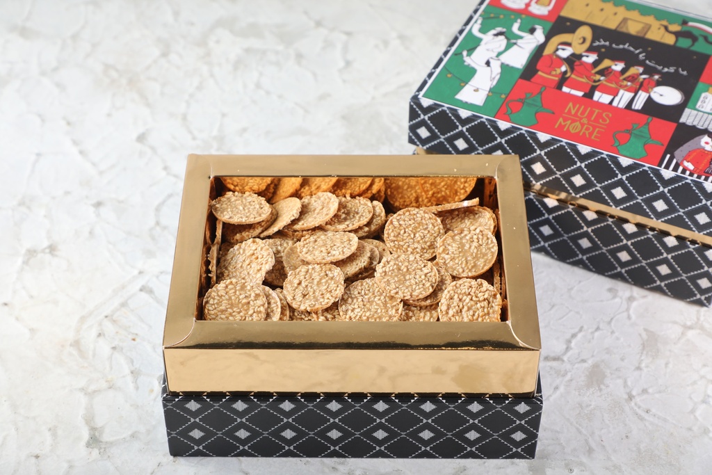 National Day Medium Semsemiya Crispy