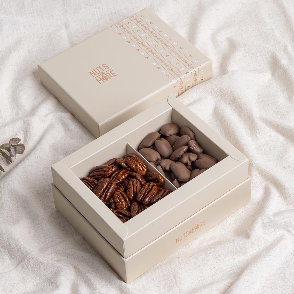 Medium Box Mix Chocolate & Caramelized Pecan