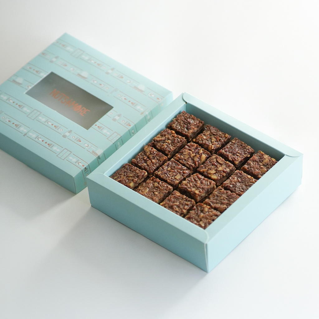 Rangeena With Pecan in Square box