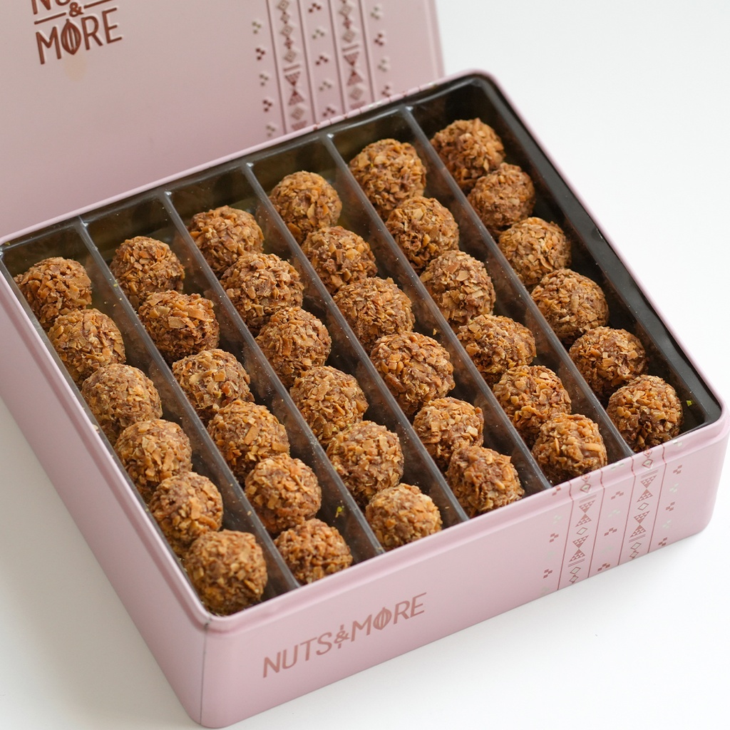 Coconut balls in Medium Metal Box