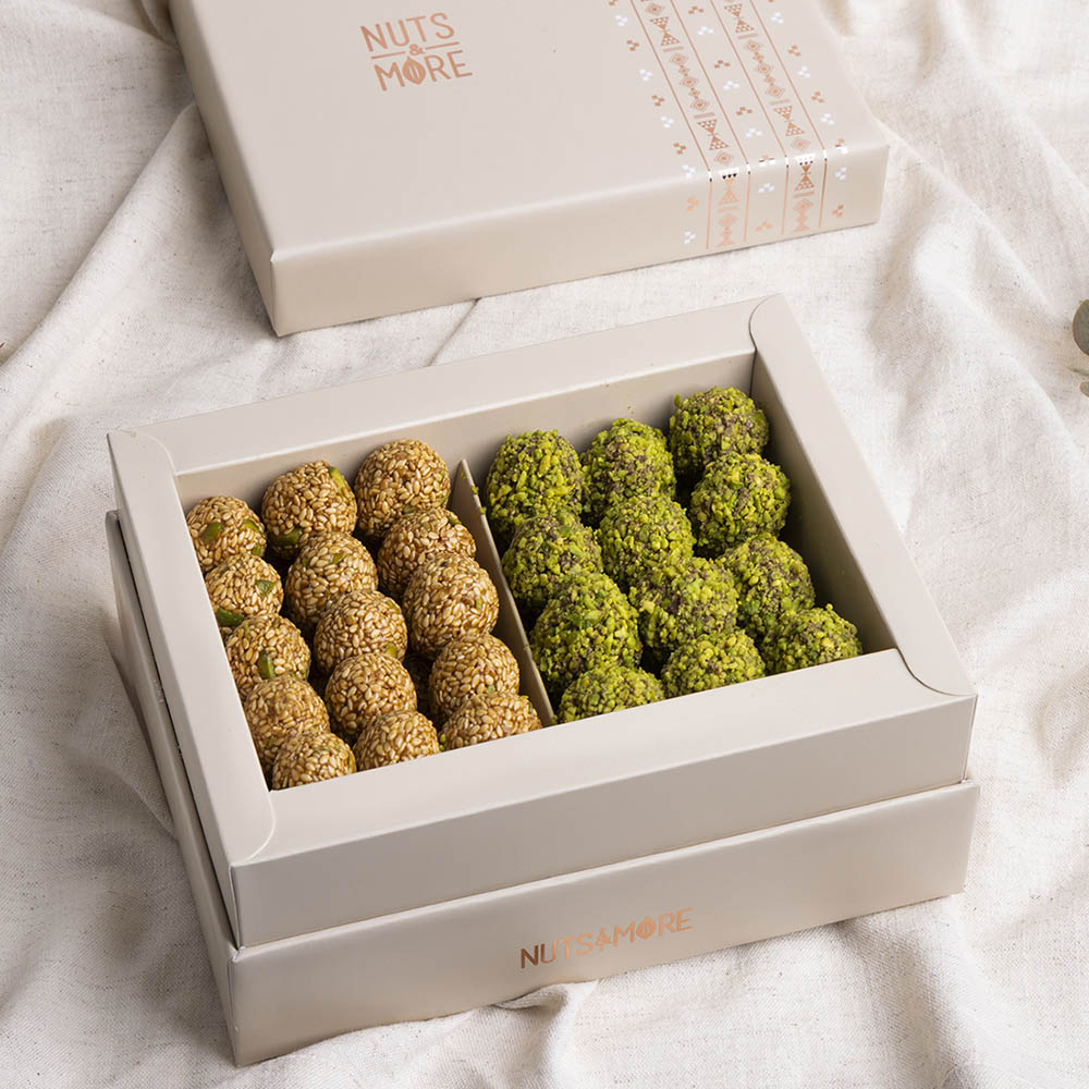 [1484] Medium Box Mix Rahash & Semsemiya Balls