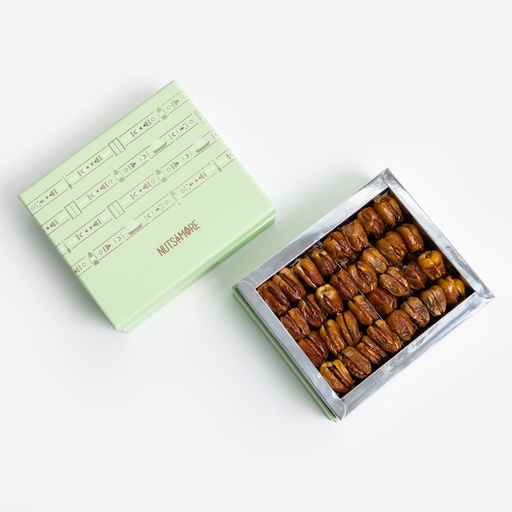 [1496] Large Box Mix Sagai Dates With Pecan Caramelized