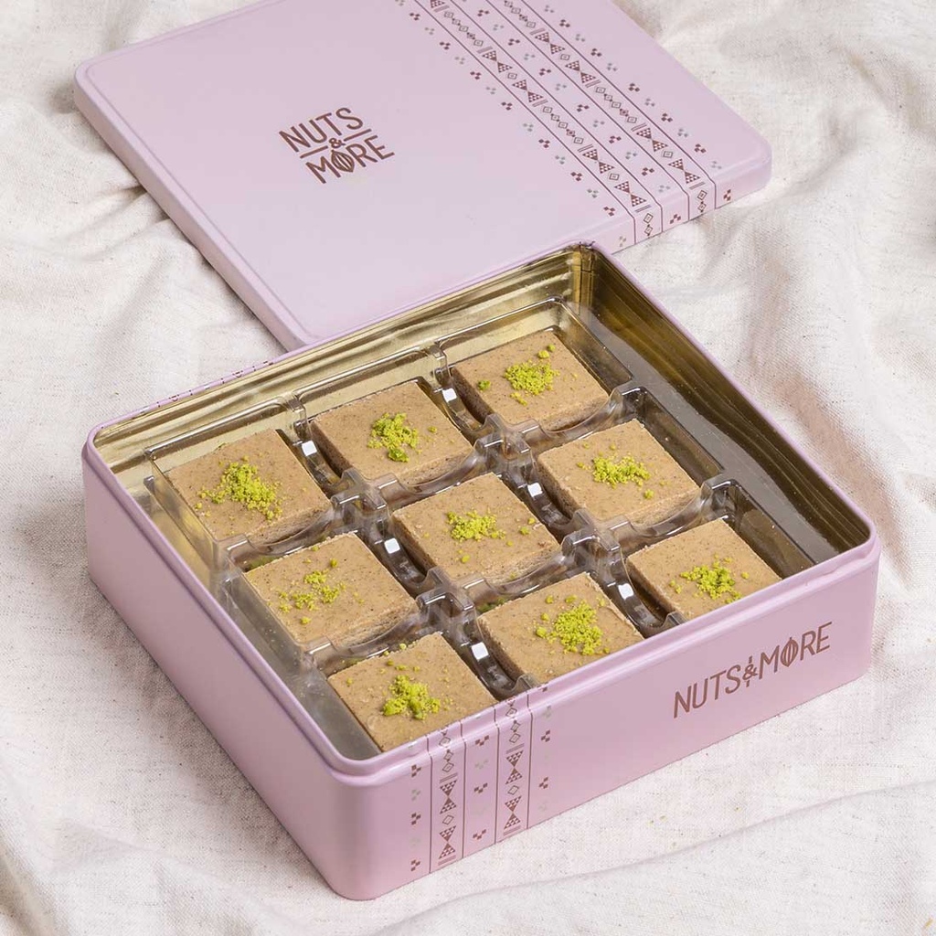 [1720] Rangeena With Dates Medium Metal box (2 Layers)