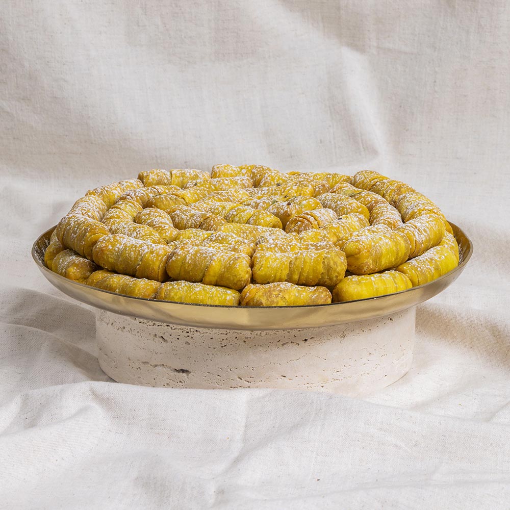 Walnut Damlooj in Gold Tray (METAL)