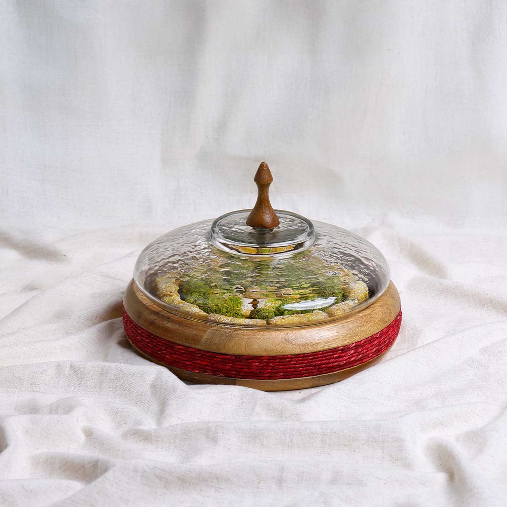 Mixed Kuwaiti Sweets in covered Wooden Bowl (Red)