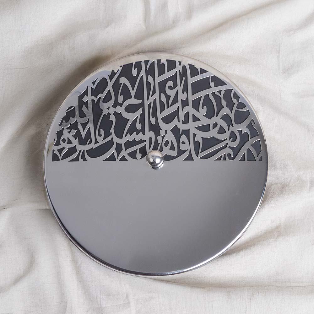 Mixed Sweets in Black Bottom Circle box 