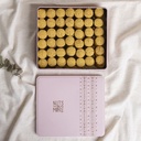 Ghuraiba royal in Medium Metal Box