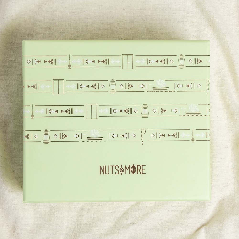 Large Box Mix Ghuraiba (Royal & pistachio)