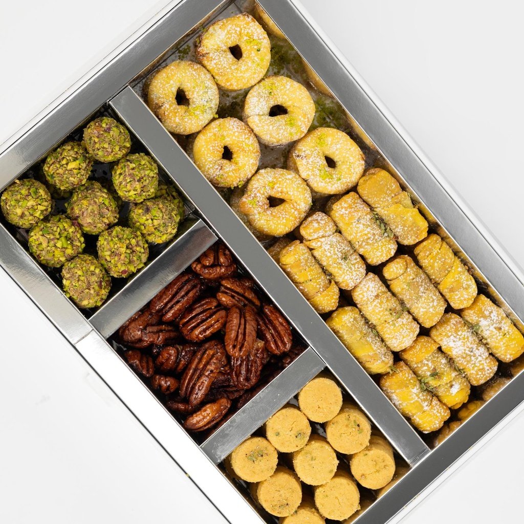 Mix Sweets In Divided Box