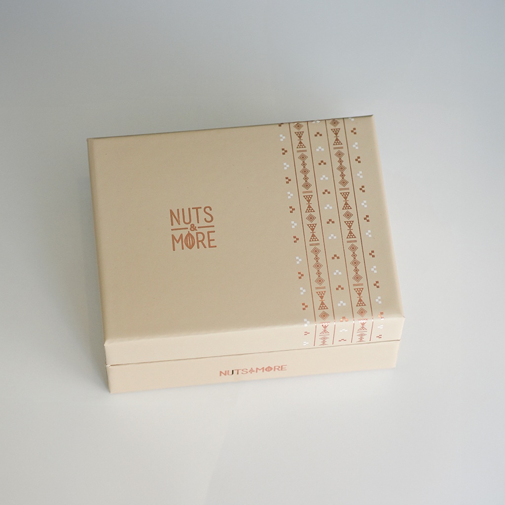 Medium Box  Semsemiya Chocolate