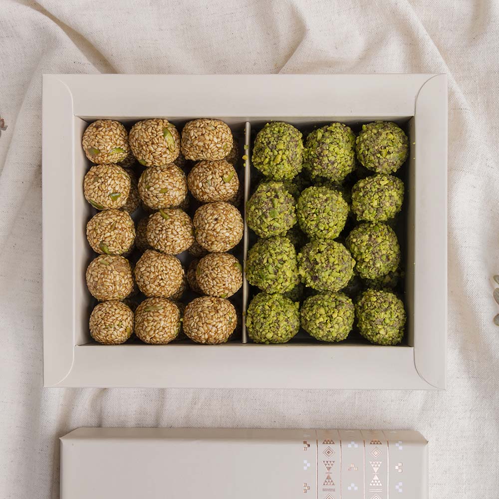 Medium Box Mix Rahash & Semsemiya Balls