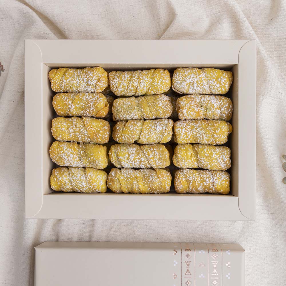 Medium Box Walnut Damlooj (30 Pcs)