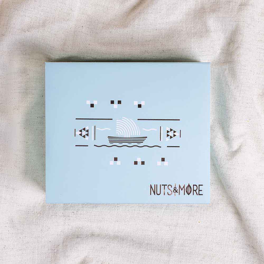 Pistachio Rahash & Semsemiya Balls in Small carton box