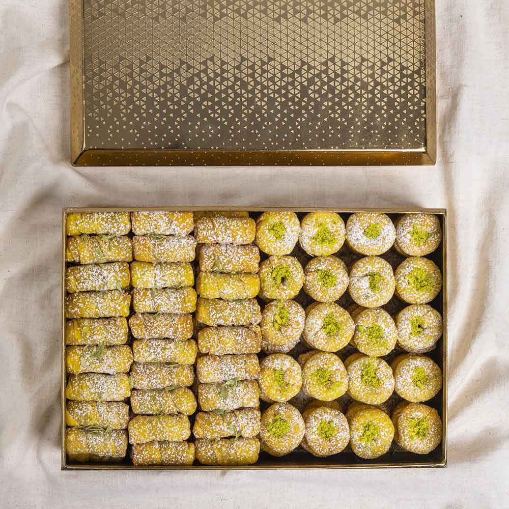 Mixed Damlooj in Rectangle gold metal box