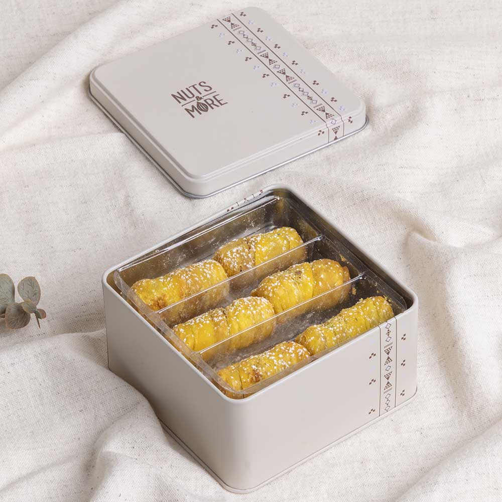 Damloj Walnut In Small Metal Box 12pc