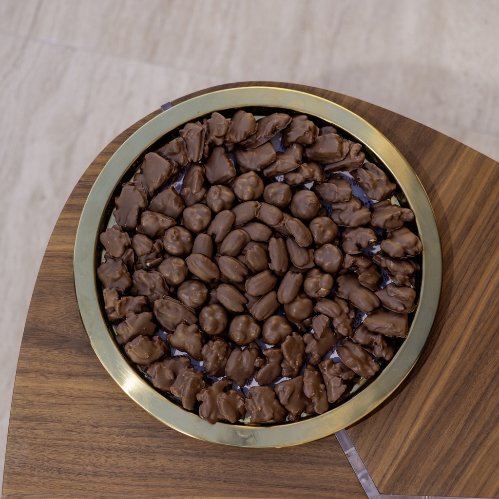 شوكليت مشكل بالصينيه الذهبيه 