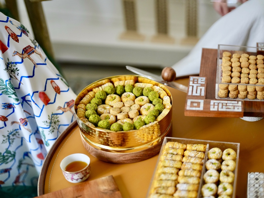 Mixed Sweets in plate with cover large