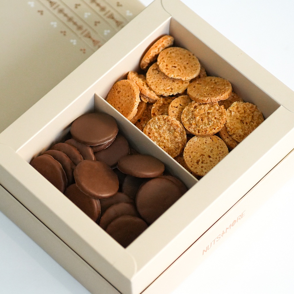 Medium Box Mix Florentine & chocolates