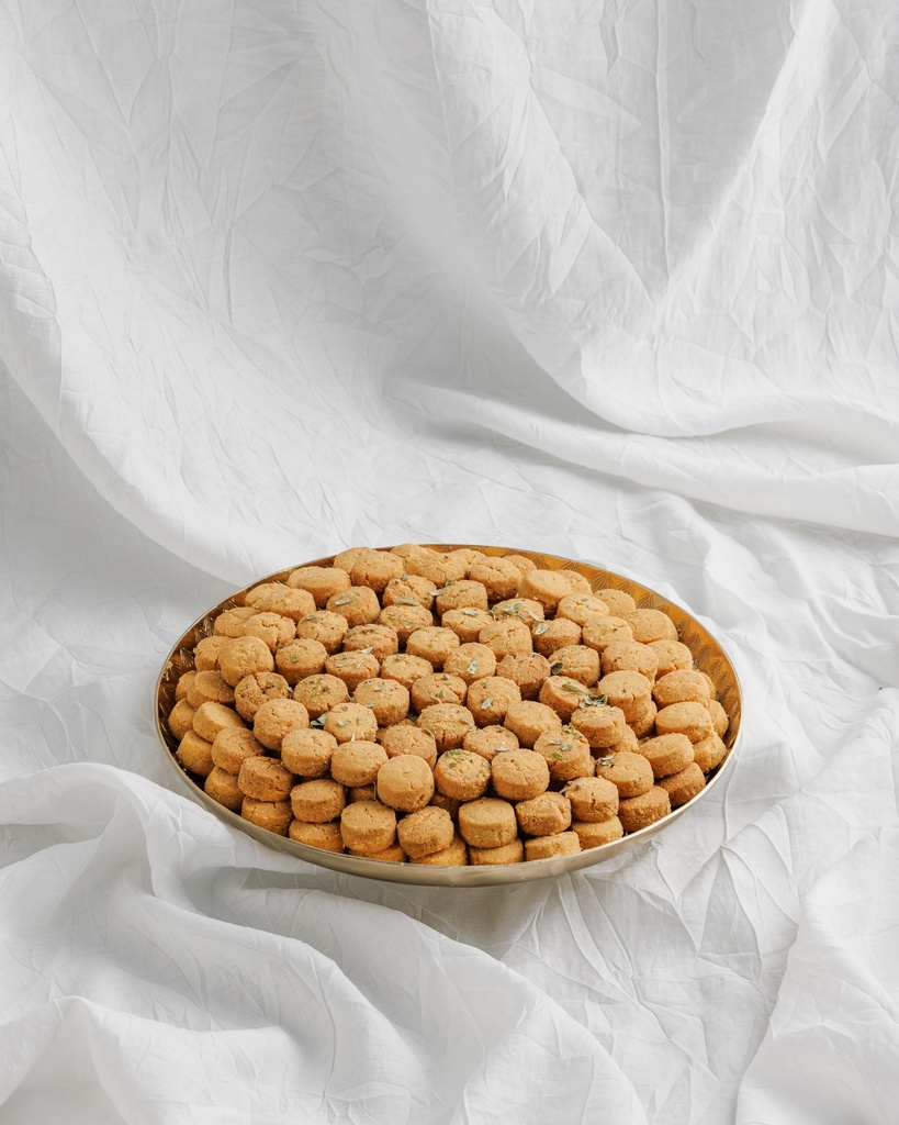 Royal Ghuraiba Medium Gold Tray