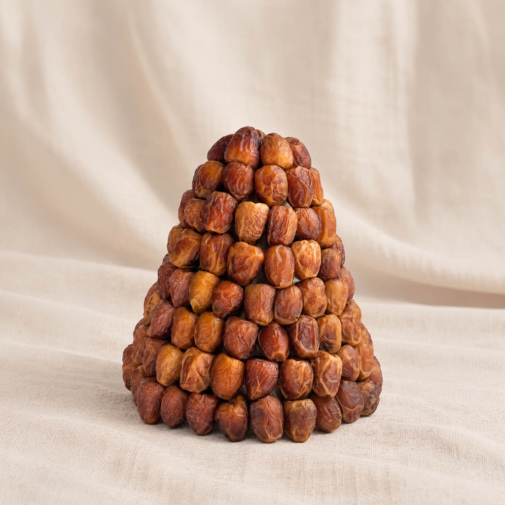 Dates PYRAMID--هرم التمر