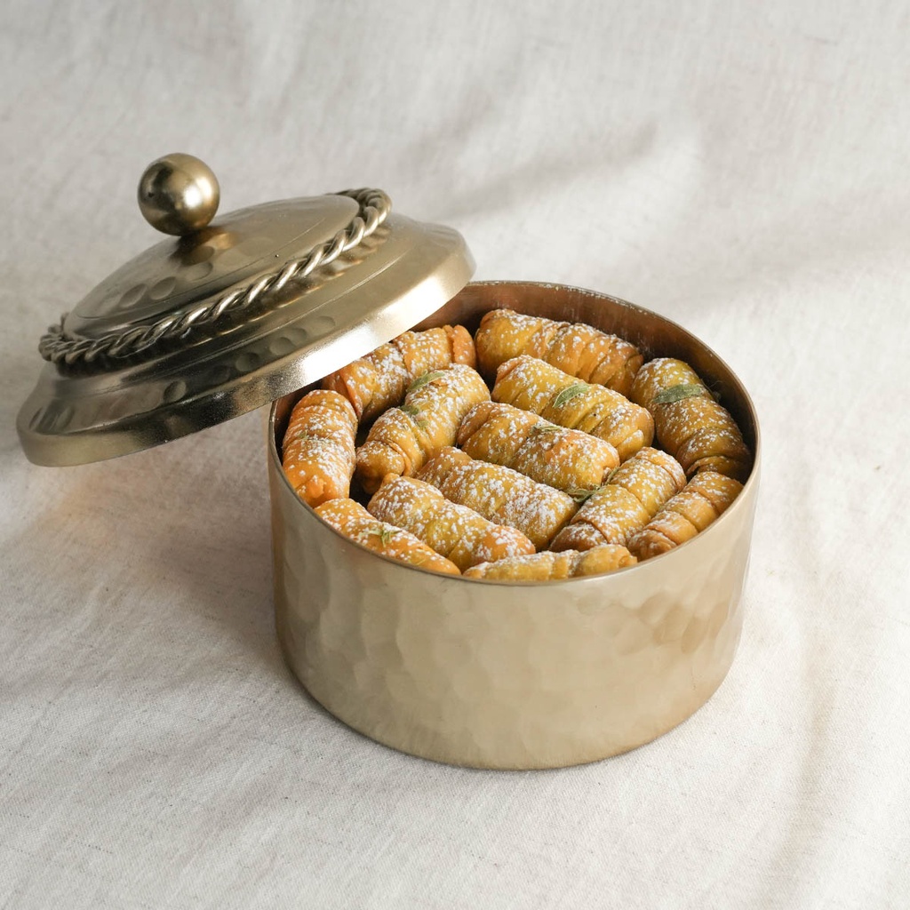 Walnut Damlooj in covered Gold Bowl