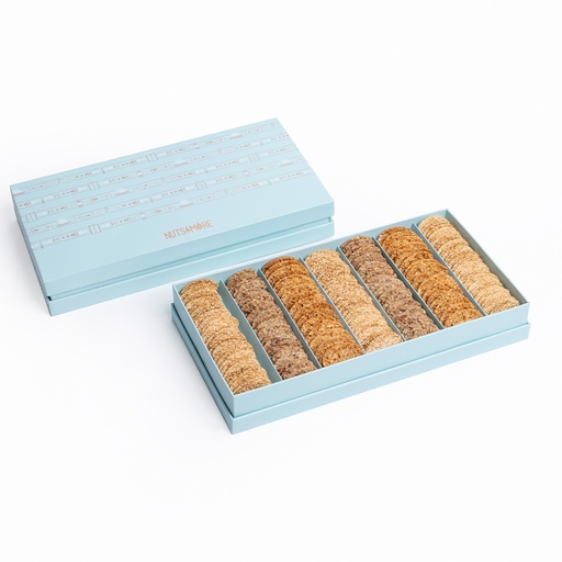 [1107]  علبة مقرمشات مشكله فاخره 