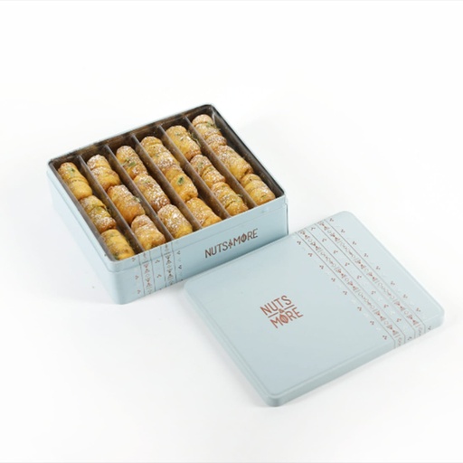 [1125] Damloj Walnut in Medium Metal Box