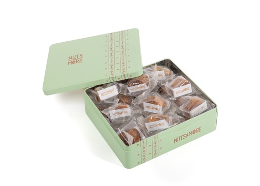 [1158] Sukkary Dates with nuts packed By PC in Medium Metal box