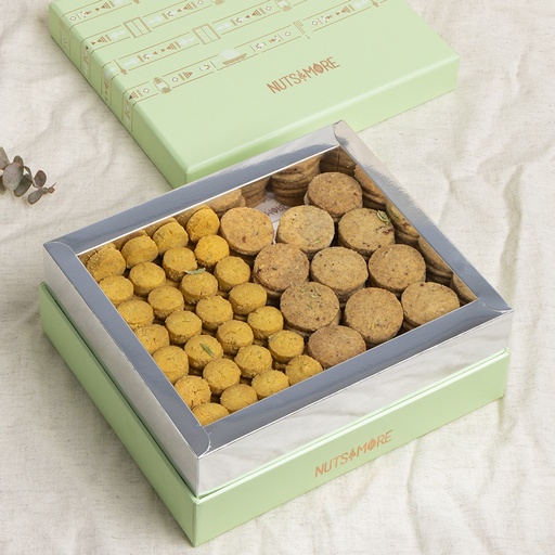 [1478] الغريبة المشكلة بالعلبة الكبيرة