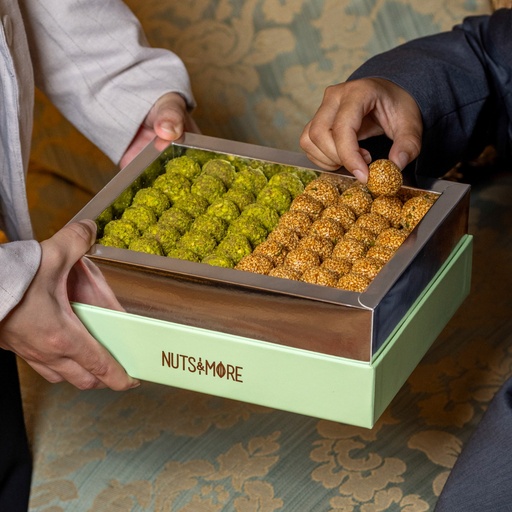 [1482] Large Box Mix Rahash&semsimiya Balls
