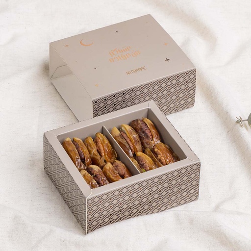[1569] Sagai Dates with Pecan Small Ramadan Box