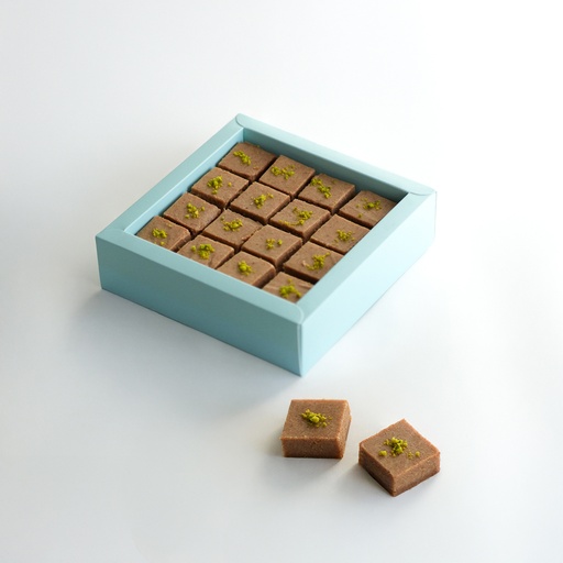 [1716] Rangeena With Dates in Square box