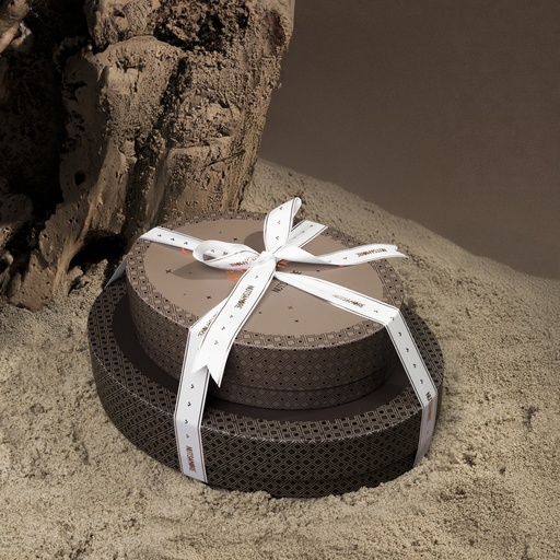 [1843] Ramadan Set of Two Boxes (Sagai Dates with Pecan & Mix Sweets)