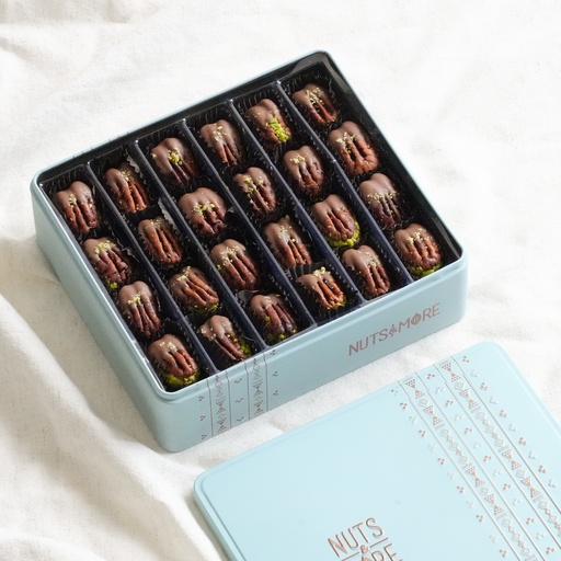 [1916] Pecan With Pistachio& chocolate in Medium Metal Box